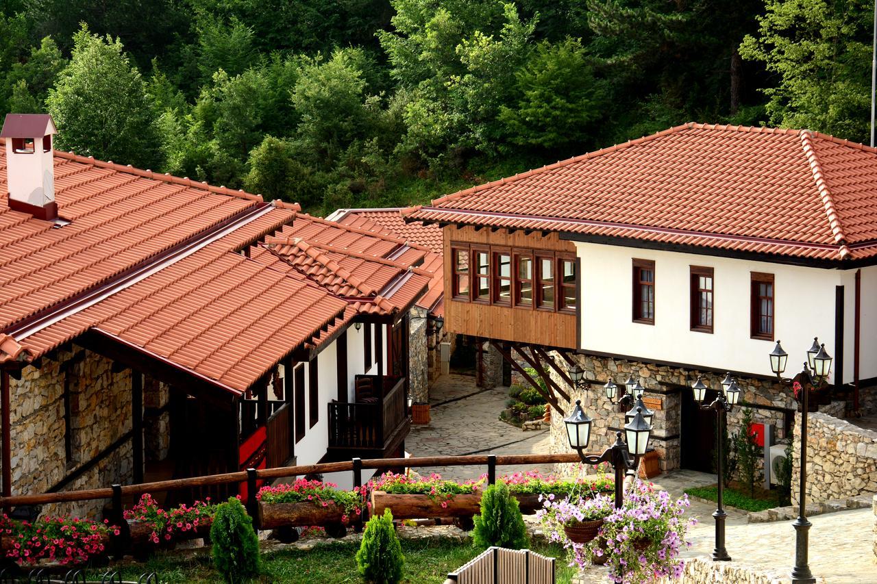 Macedonian Village Hotel & Resort Skopje Zewnętrze zdjęcie