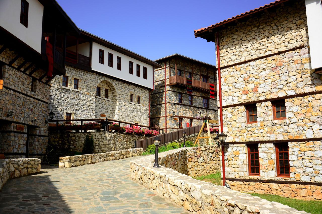 Macedonian Village Hotel & Resort Skopje Zewnętrze zdjęcie
