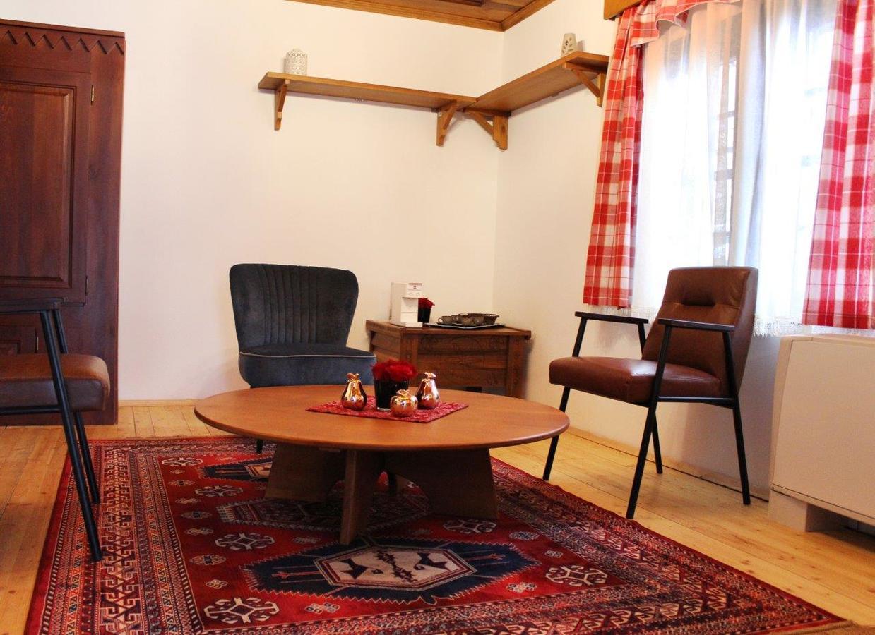 Macedonian Village Hotel & Resort Skopje Zewnętrze zdjęcie