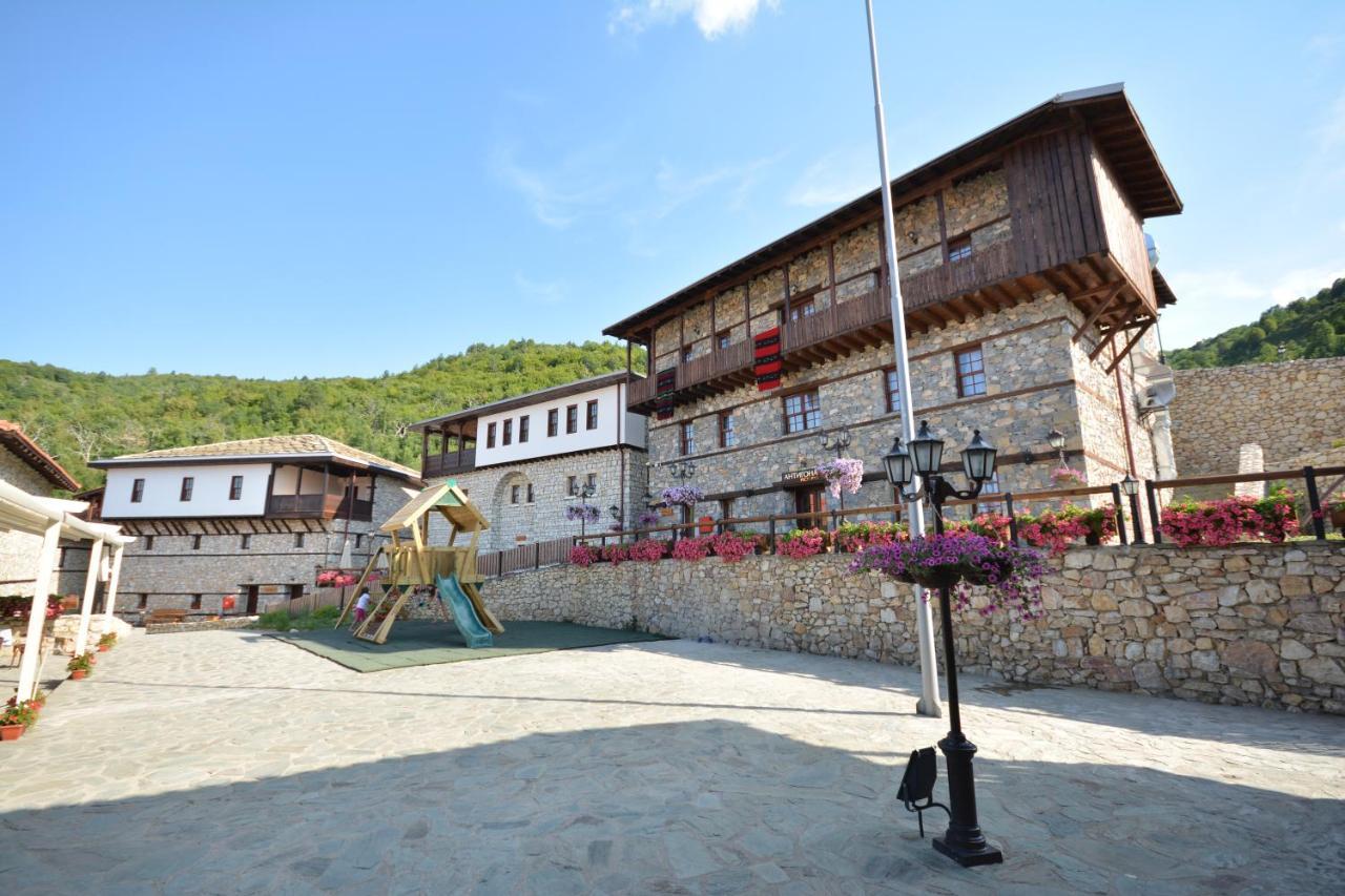 Macedonian Village Hotel & Resort Skopje Zewnętrze zdjęcie